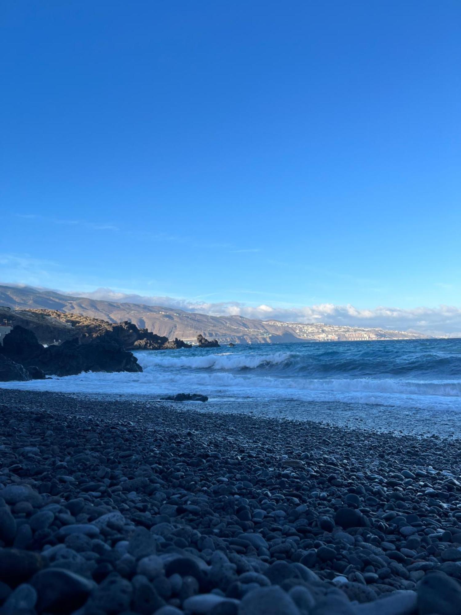 Whispering Tides Villa Candelaria Bagian luar foto