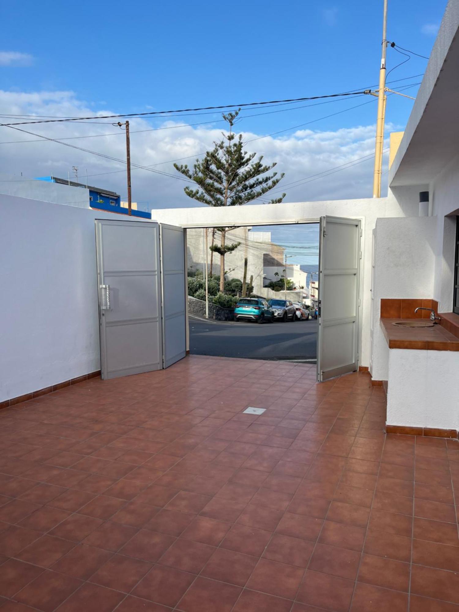 Whispering Tides Villa Candelaria Bagian luar foto